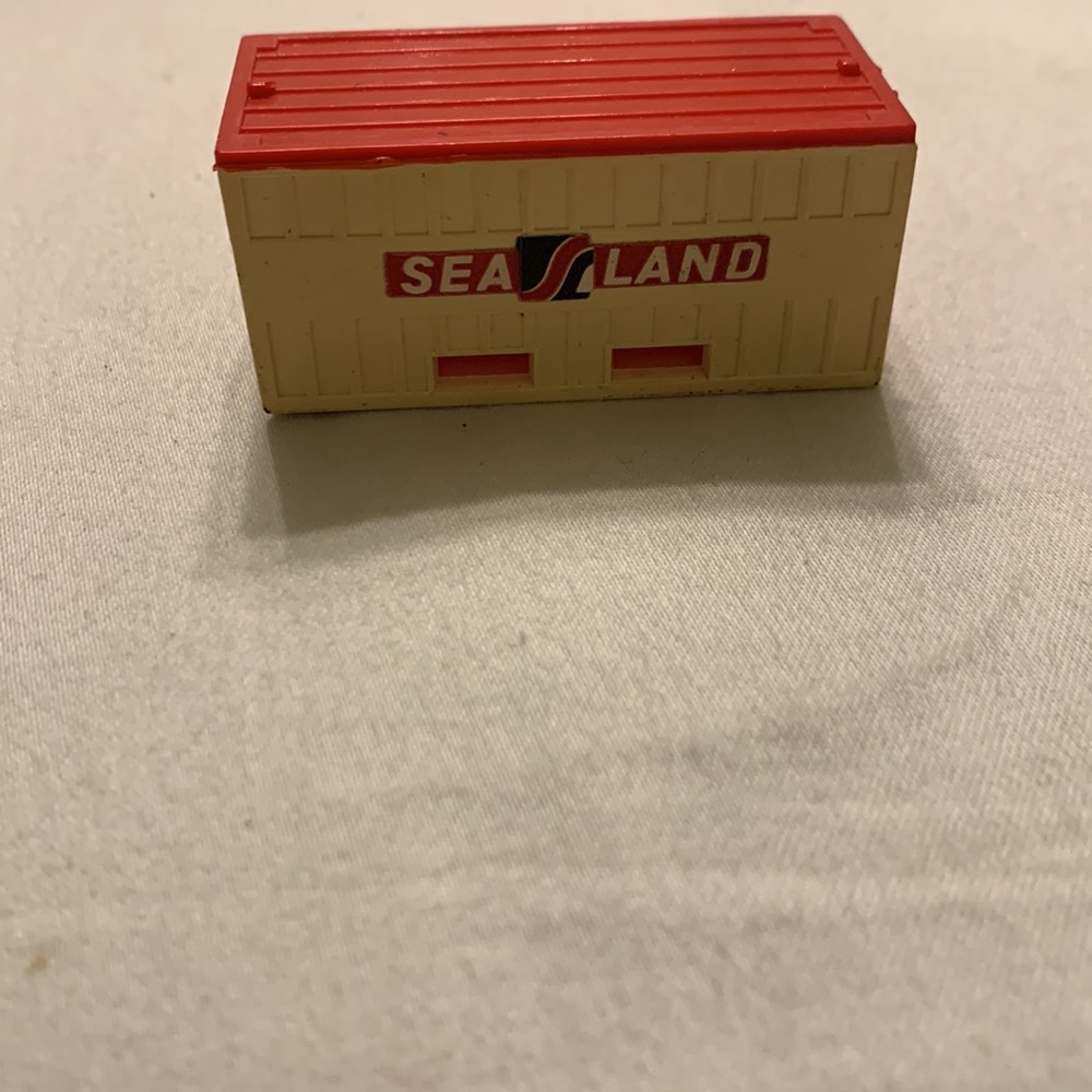 1976 Matchbox Mercedes Container Truck #42 England Superfast  (Mint) - Picture 7 of 11